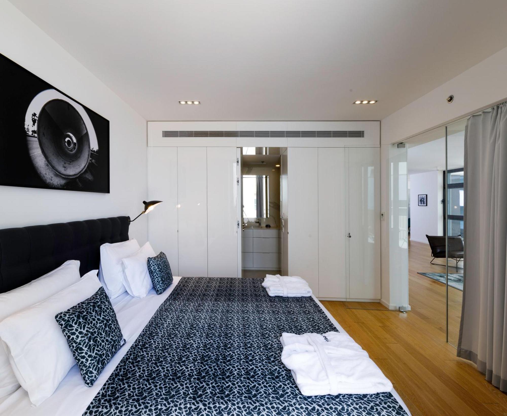 Renoma Aparthotel